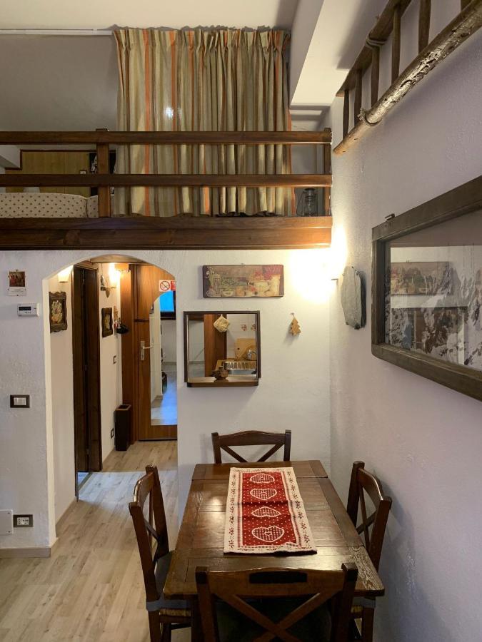 Le Petit Refuge Cervinia Lägenhet Breuil-Cervinia Exteriör bild