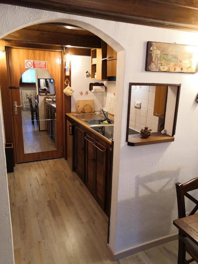 Le Petit Refuge Cervinia Lägenhet Breuil-Cervinia Exteriör bild