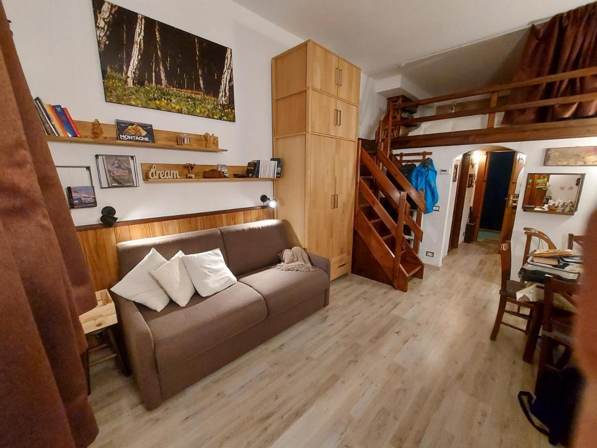 Le Petit Refuge Cervinia Lägenhet Breuil-Cervinia Exteriör bild