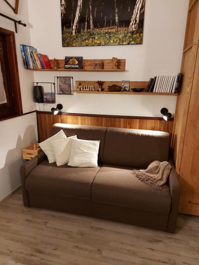 Le Petit Refuge Cervinia Lägenhet Breuil-Cervinia Exteriör bild