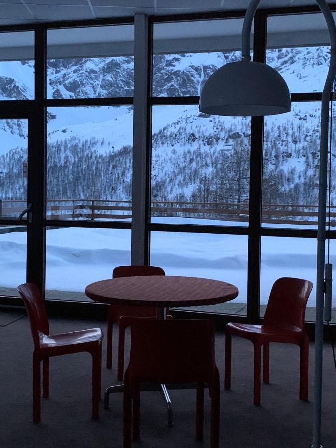 Le Petit Refuge Cervinia Lägenhet Breuil-Cervinia Exteriör bild